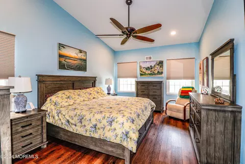 Bedroom - 5 Leeds Ln, Monroe, NJ 08831 photo 1 of 2