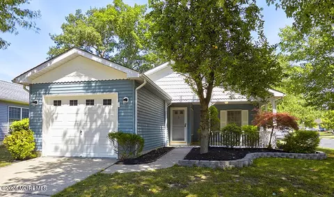 1508 Forelle Ln, Toms River, NJ 08755