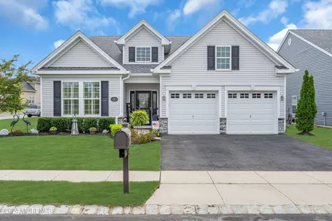 86 Twilight Dr, Barnegat, NJ 08005