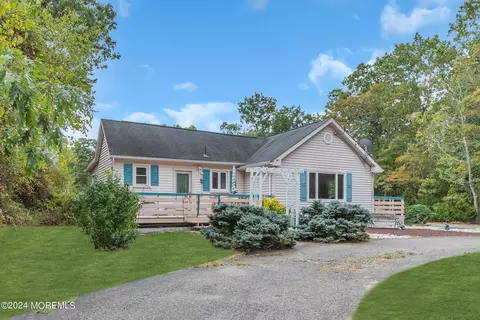 1126 Toms River Rd, Jackson, NJ 08527