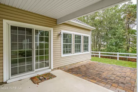 Exterior - 102 Brigantine Blvd, Waretown, NJ 08758 photo 3 of 15