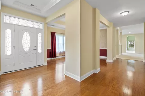 Entry Way - 102 Brigantine Blvd, Waretown, NJ 08758 photo 2 of 2
