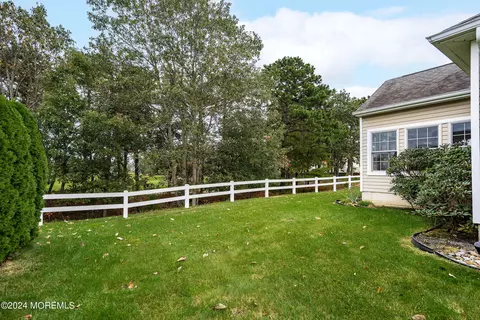 Exterior - 102 Brigantine Blvd, Waretown, NJ 08758 photo 4 of 15