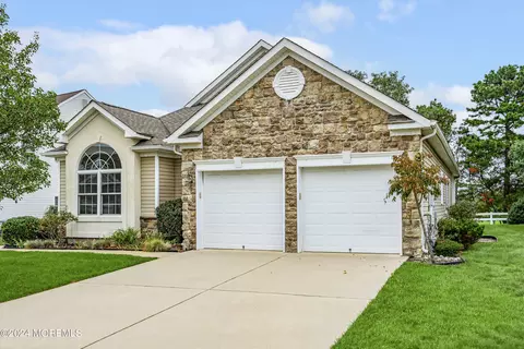 102 Brigantine Blvd, Waretown, NJ 08758