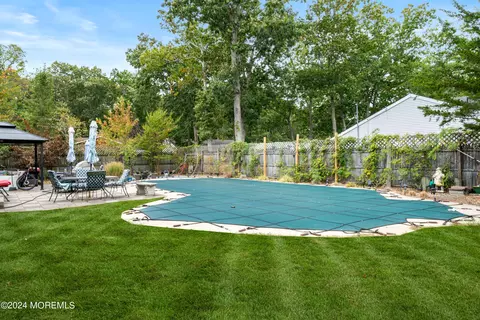 Exterior - 230 Maple Ln, Forked River, NJ 08731 photo 6 of 11