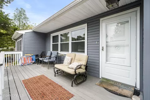 Exterior - 230 Maple Ln, Forked River, NJ 08731 photo 2 of 11
