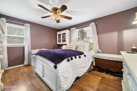 Bedroom - 230 Maple Ln, Forked River, NJ 08731 photo 1 of 3