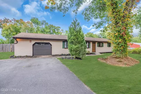 24 Forest Dr, Jackson, NJ 08527 photo 3
