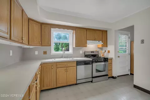 24 Forest Dr, Jackson, NJ 08527 photo 12