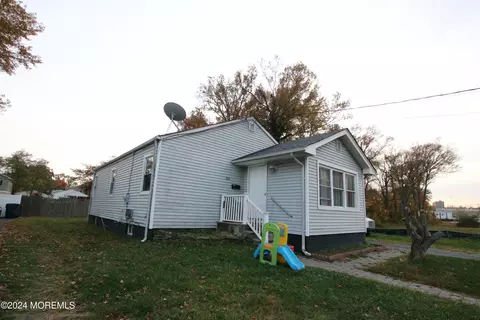 1814 Columbus Ave, Neptune City, NJ 07753