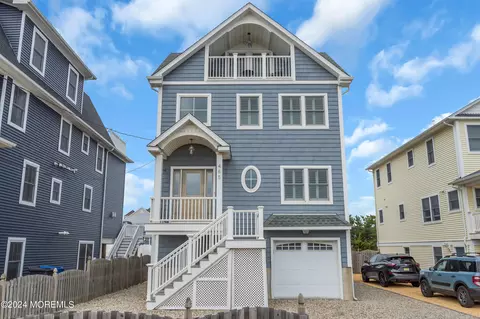 465 Highway 35 N, Mantoloking, NJ 08738