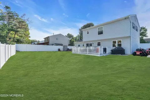 Exterior - 6 Kiwi, Howell, NJ 07731 photo 9 of 10