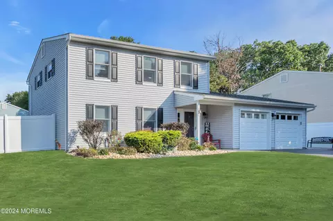 Exterior - 6 Kiwi, Howell, NJ 07731 photo 2 of 10