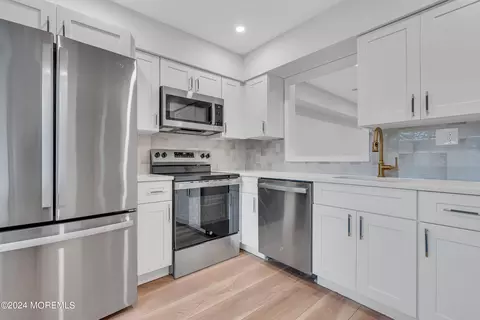 3 Coventry Ct #64, Brick, NJ 08724