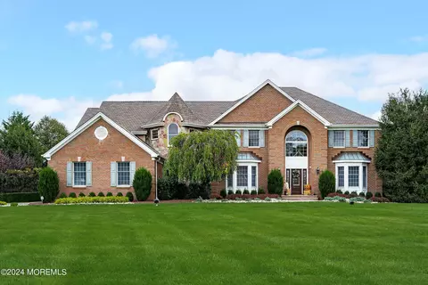 5 Shady Tree Ln, Colts Neck, NJ 07722