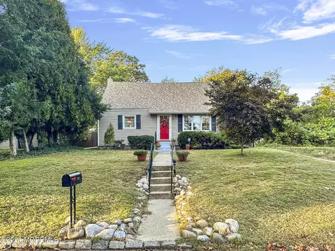 207 Cotter Ave, Neptune City, NJ 07753