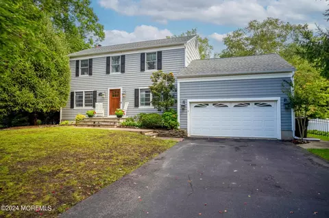 956 Millstone Ct, Toms River, NJ 08753