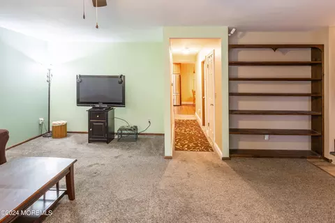Entry Way - 313 Station Dr, Forked River, NJ 08731 photo 3 of 6