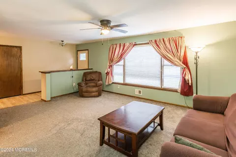 Living - 313 Station Dr, Forked River, NJ 08731 photo 2 of 3