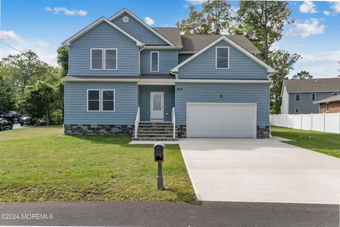 1401 Lakeside Dr S, Forked River, NJ 08731
