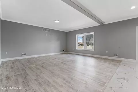 Living - 1406 Circle Dr, Forked River, NJ 08731 photo 4 of 5