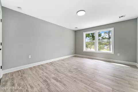 Bedroom - 1406 Circle Dr, Forked River, NJ 08731 photo 4 of 4