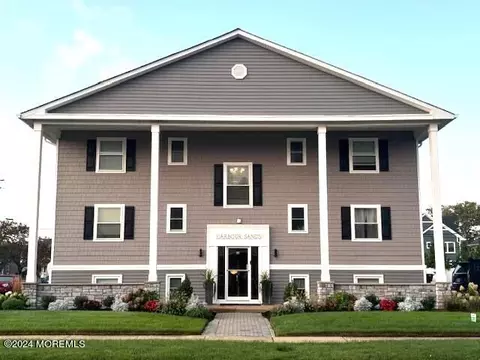 201 2nd Ave #3C, Belmar, NJ 07719
