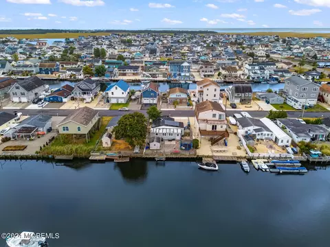 View/Area - 115 E Mohawk Dr, Little Egg Harbor, NJ 08087 photo 8 of 18