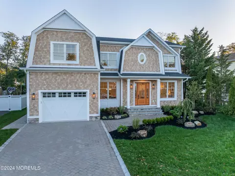 557 Ocean Rd, Spring Lake Heights, NJ 07762