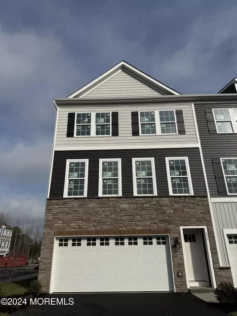 117 Wembley Way, Tinton Falls, NJ 07753