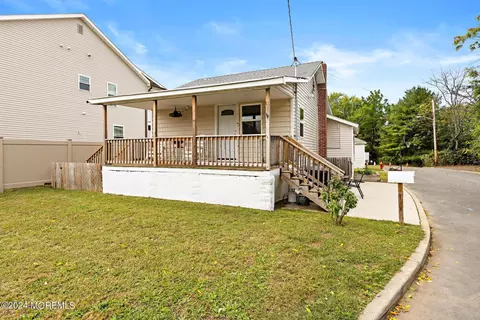 71 Highfield Ave, Matawan, NJ 07747 photo 3