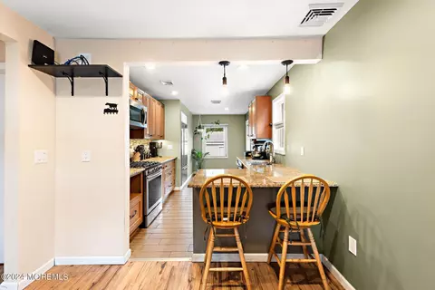 71 Highfield Ave, Matawan, NJ 07747 photo 8
