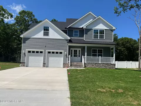 73 Highland Dr, Barnegat, NJ 08005