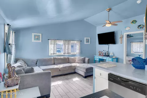 34 E Pompano Way, Lavallette, NJ 08735 photo 12
