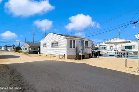 34 E Pompano Way, Lavallette, NJ 08735 photo 3