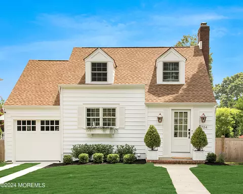 724 Crescent Pl, Sea Girt, NJ 08750
