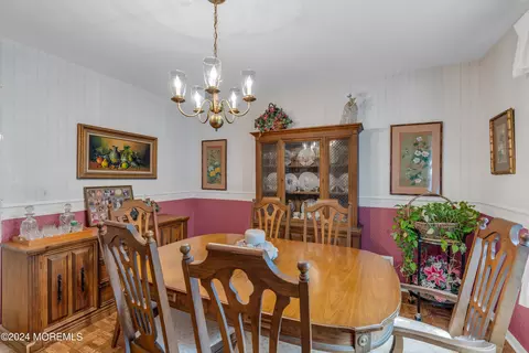 Dining - 802 Oak Rd, Brielle, NJ 08730 photo 4 of 4