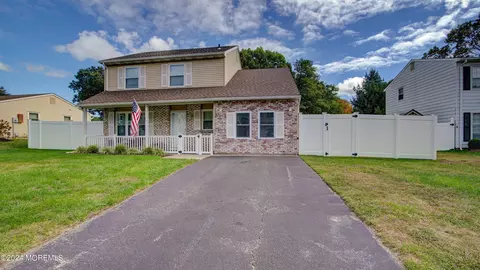 30 Virginia Dr, Howell, NJ 07731