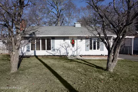 2803 Sunset Ave, Ocean, NJ 07712