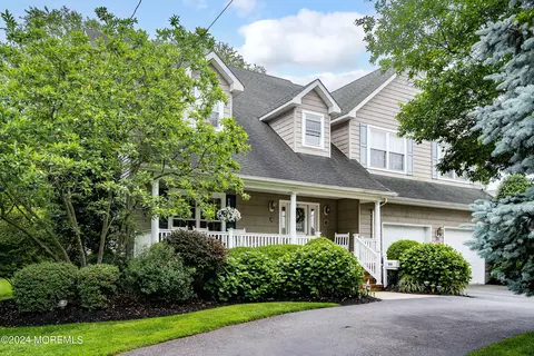308 Port Au Peck Ave, Oceanport, NJ 07757