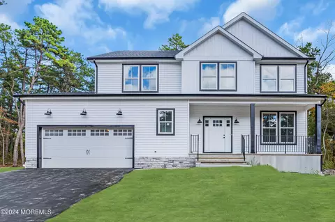 423 Baker Ave, Bayville, NJ 08721