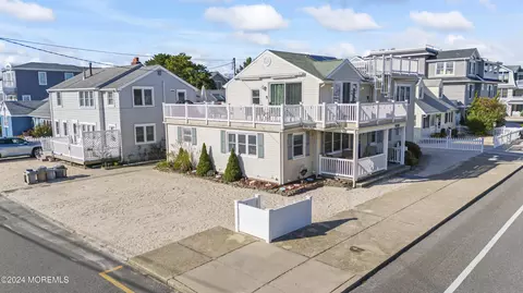 1600 Atlantic Ave, Beach Haven, NJ 08008