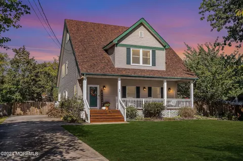 48 Newell Ave, Manahawkin, NJ 08050