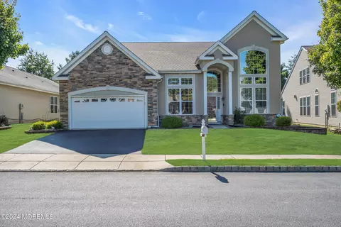 14 Headwaters Pl, Barnegat, NJ 08005