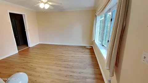Living - 115 Beacon Ave, Ewing, NJ 08618 photo 4 of 4