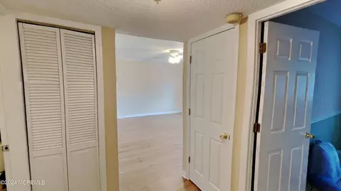 Entry Way - 115 Beacon Ave, Ewing, NJ 08618 photo 2 of 3