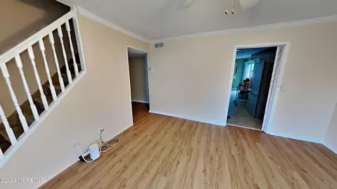 Living - 115 Beacon Ave, Ewing, NJ 08618 photo 2 of 4