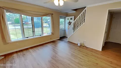 Living - 115 Beacon Ave, Ewing, NJ 08618 photo 1 of 4