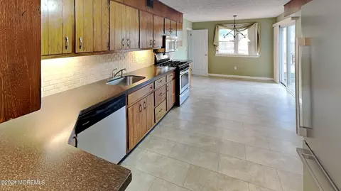 Kitchen - 115 Beacon Ave, Ewing, NJ 08618 photo 1 of 2