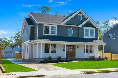 910 Arnold Ave, Point Pleasant, NJ 08742